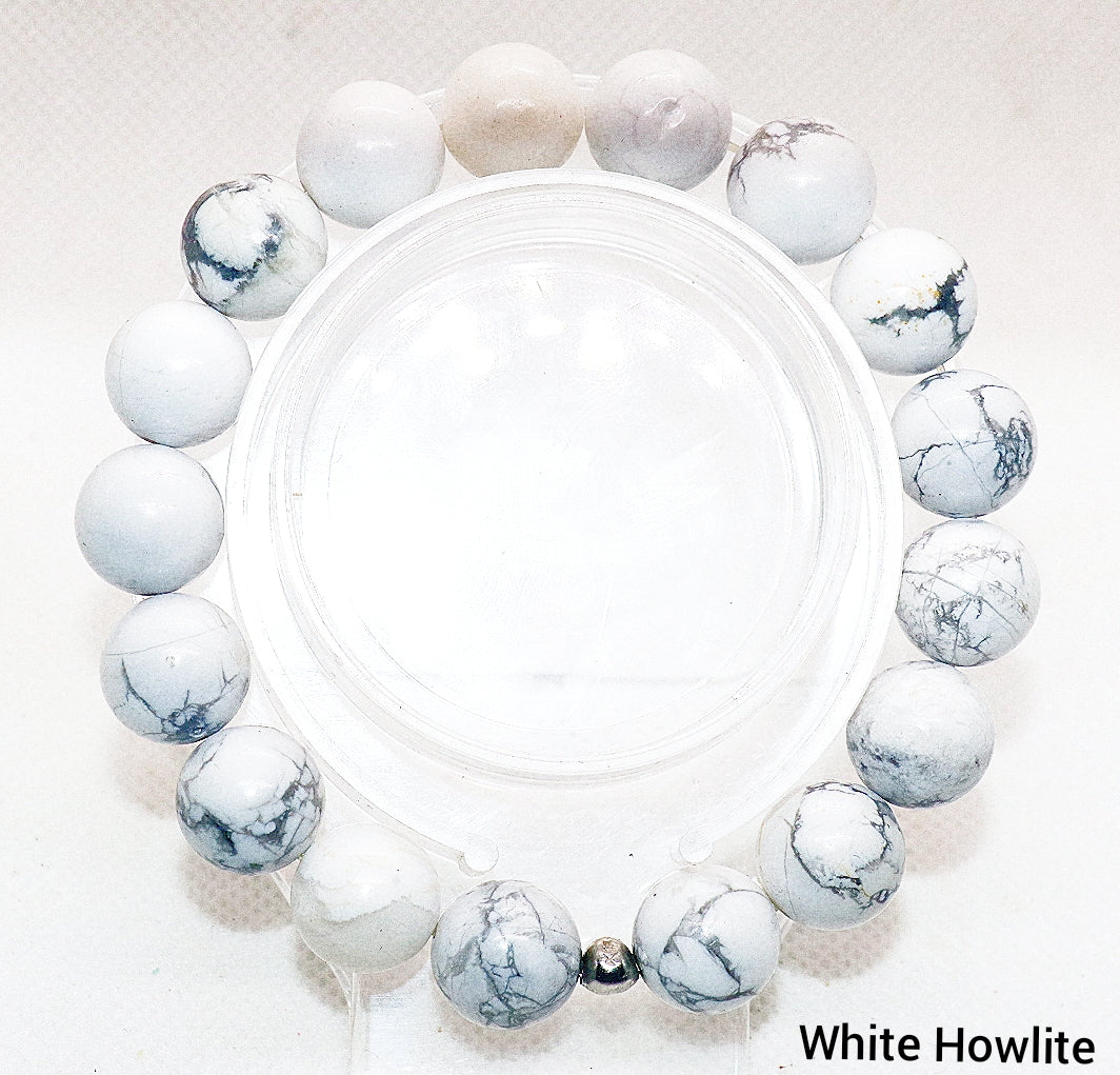 Pulsera de piedras preciosas de howlita blanca