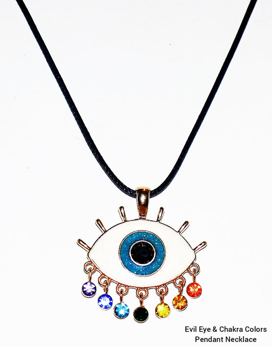 Collar con colgante de color de los chakras y el mal de ojo