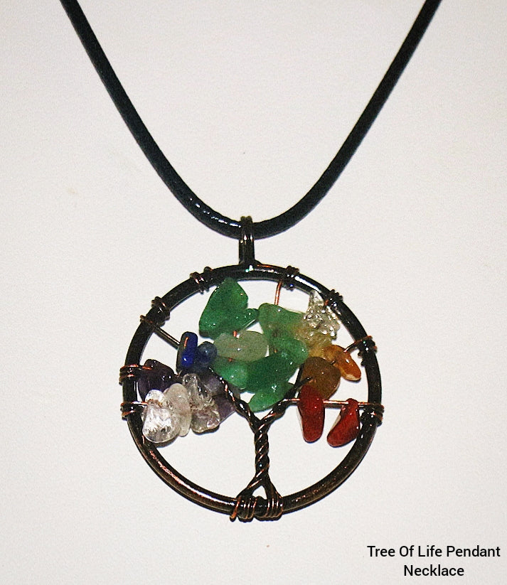 Collar con colgante del árbol de la vida