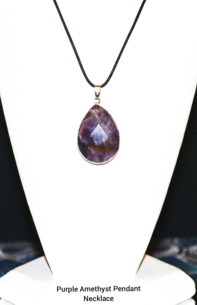 Colgante y collar de amatista morada