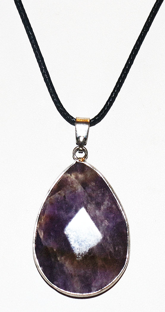 Colgante y collar de amatista morada