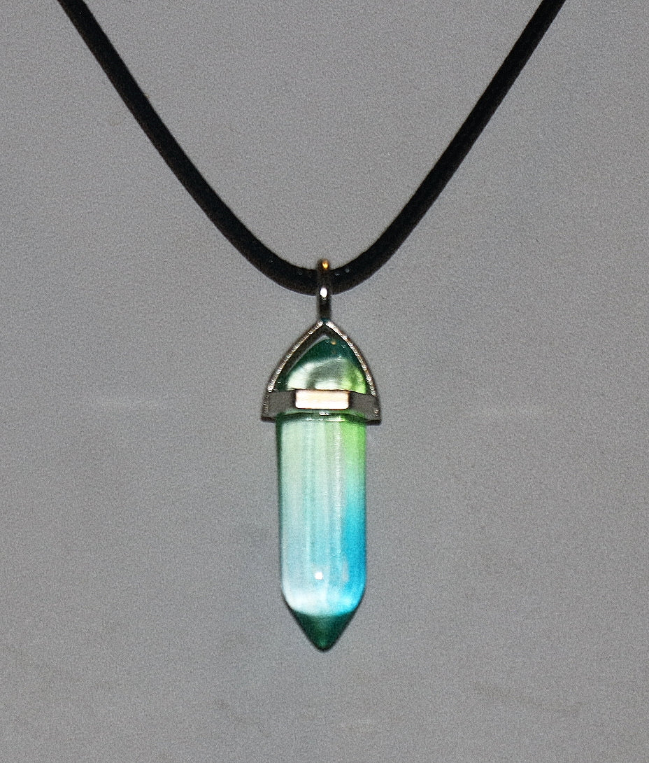 Colgante y collar de aguamarina