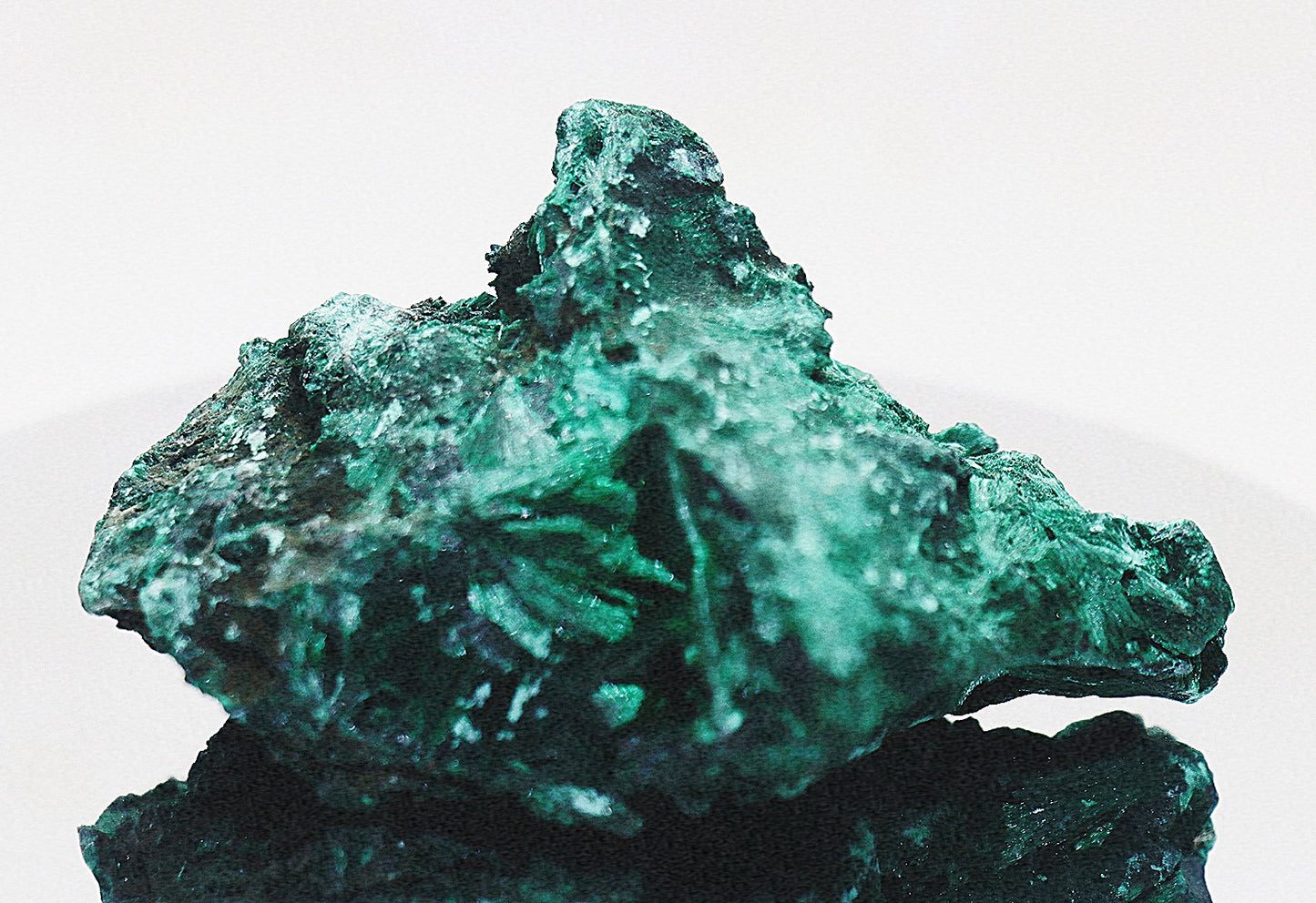 Piedra preciosa de malaquita en bruto