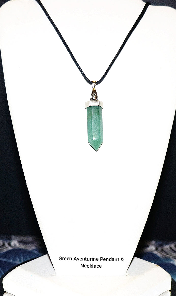 Colgante y collar de aventurina verde