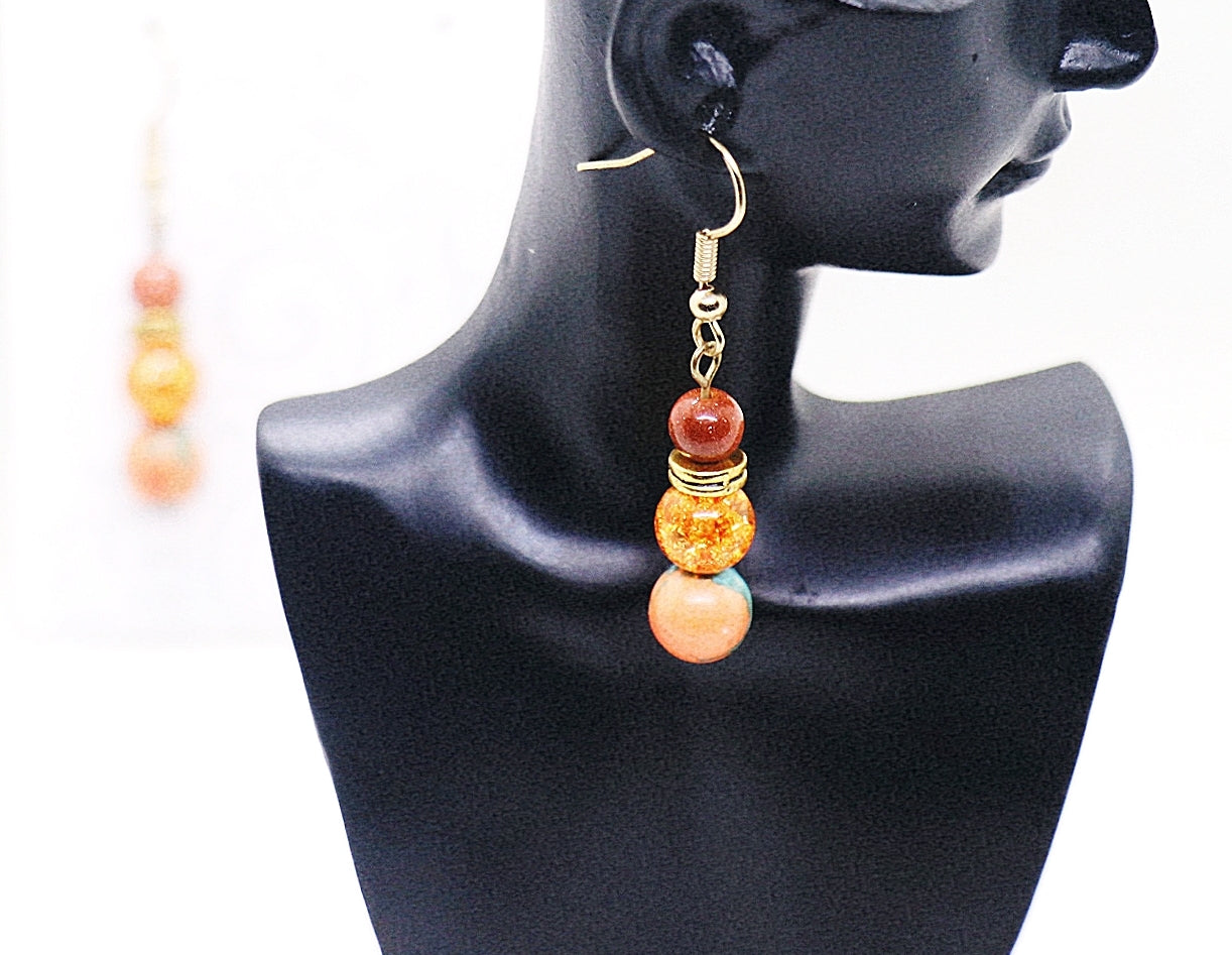 Pendientes de jade oceánico y arenisca