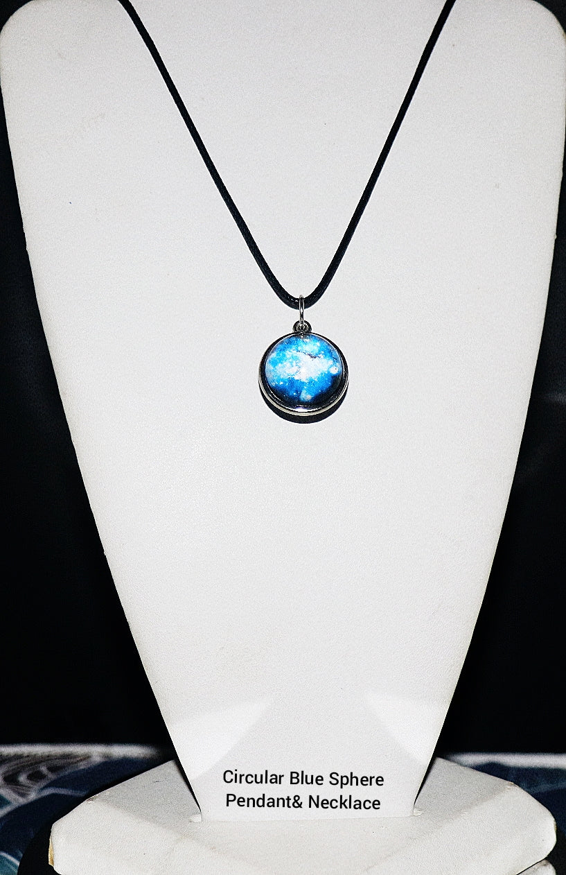 Colgante y collar con esfera circular azul