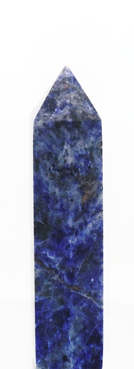 Torre de piedra preciosa de sodalita africana
