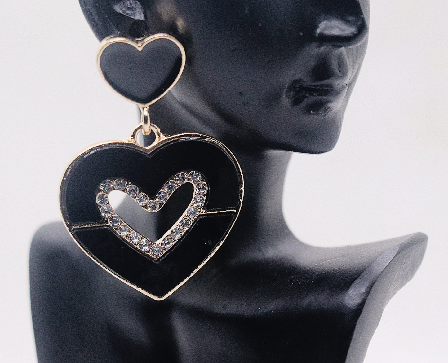 Pendientes decorativos con forma de corazón