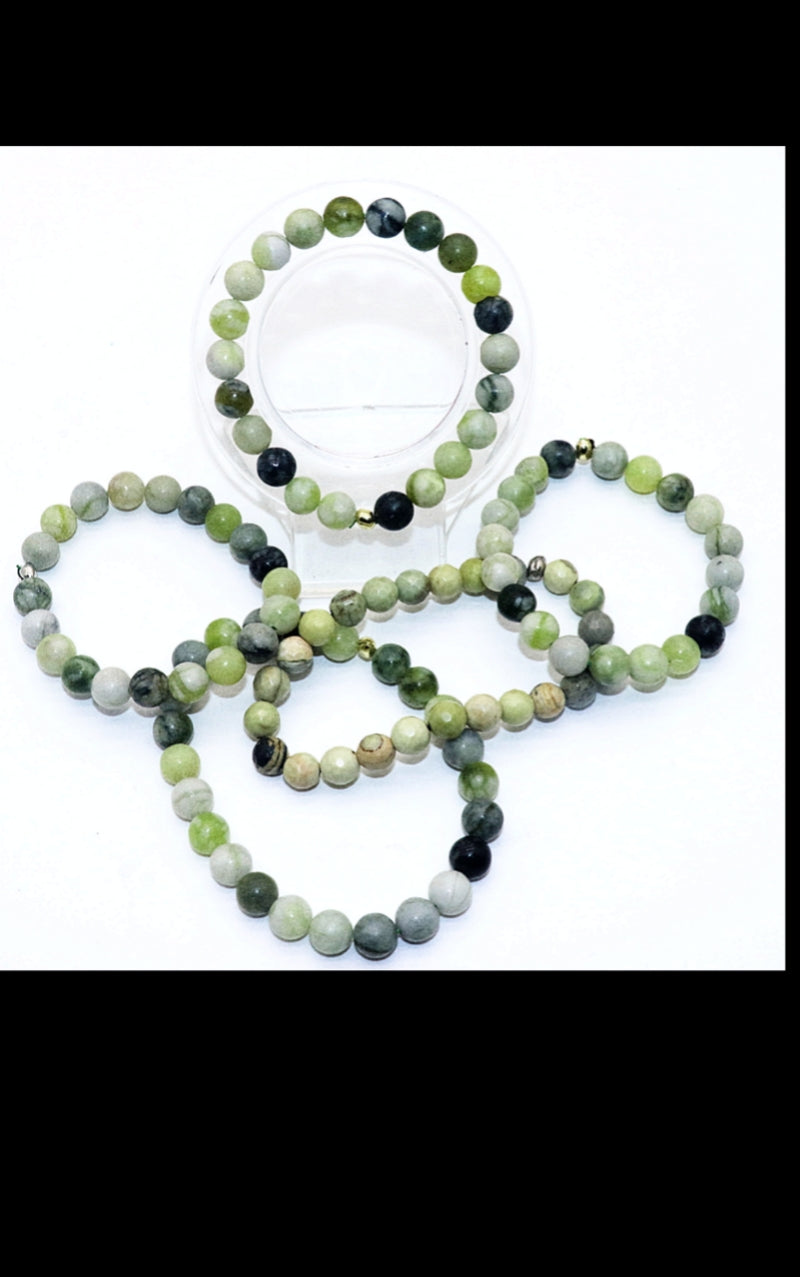 Light Green Jade Gemstone Bracelet