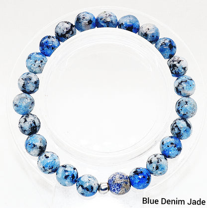 Pulsera de jade con piedras preciosas en denim azul