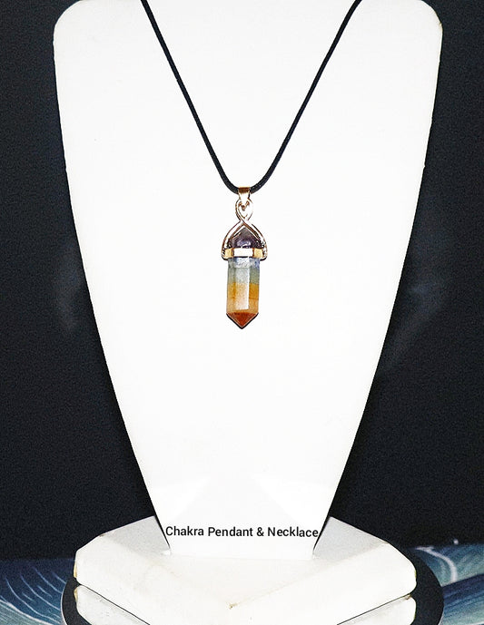 Colgante y collar de chakras